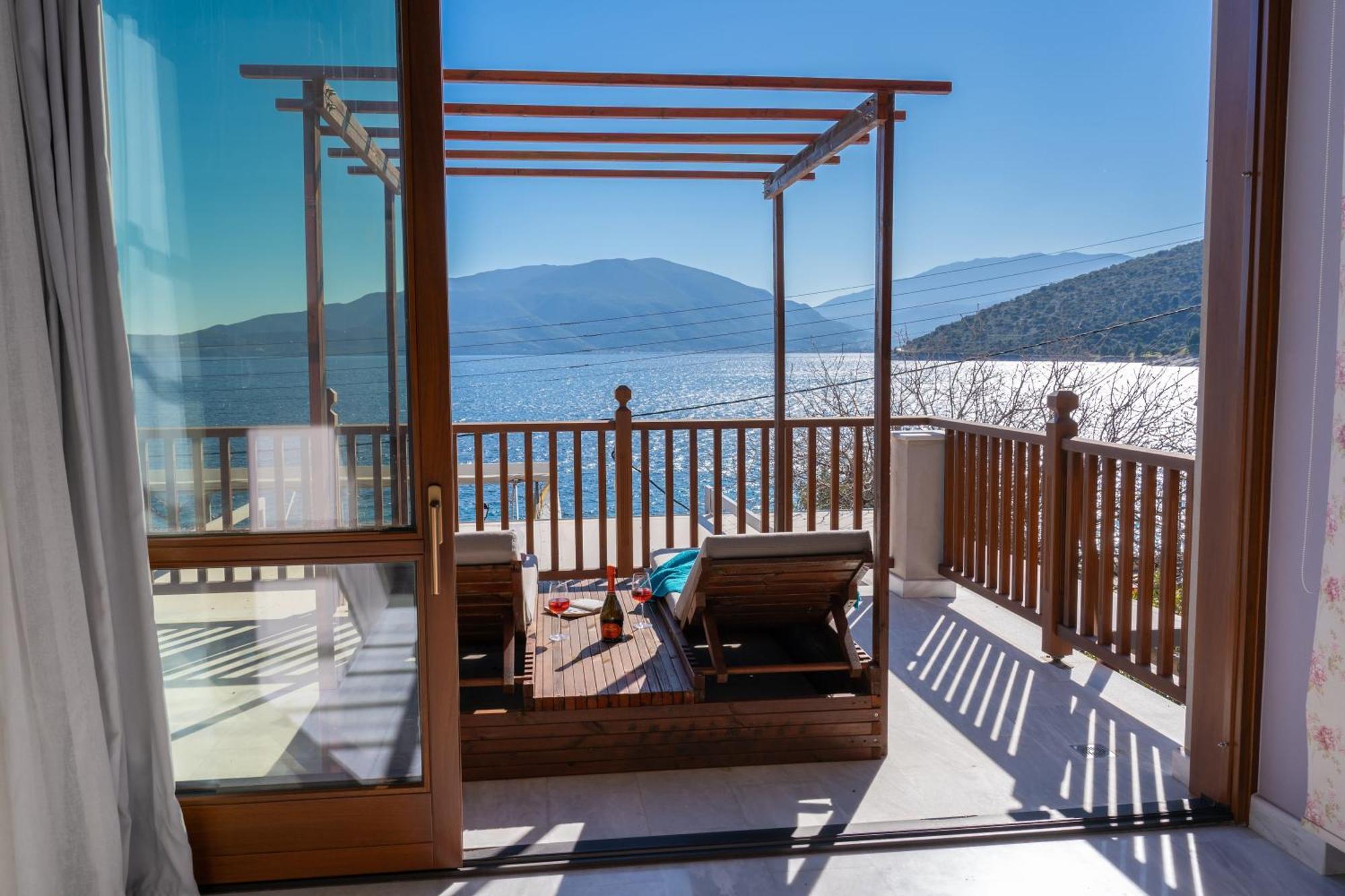 Sea Rock Apartment Agia Efimia Exterior foto